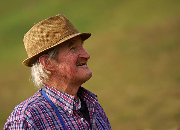 farmer-540658_960_720.jpg