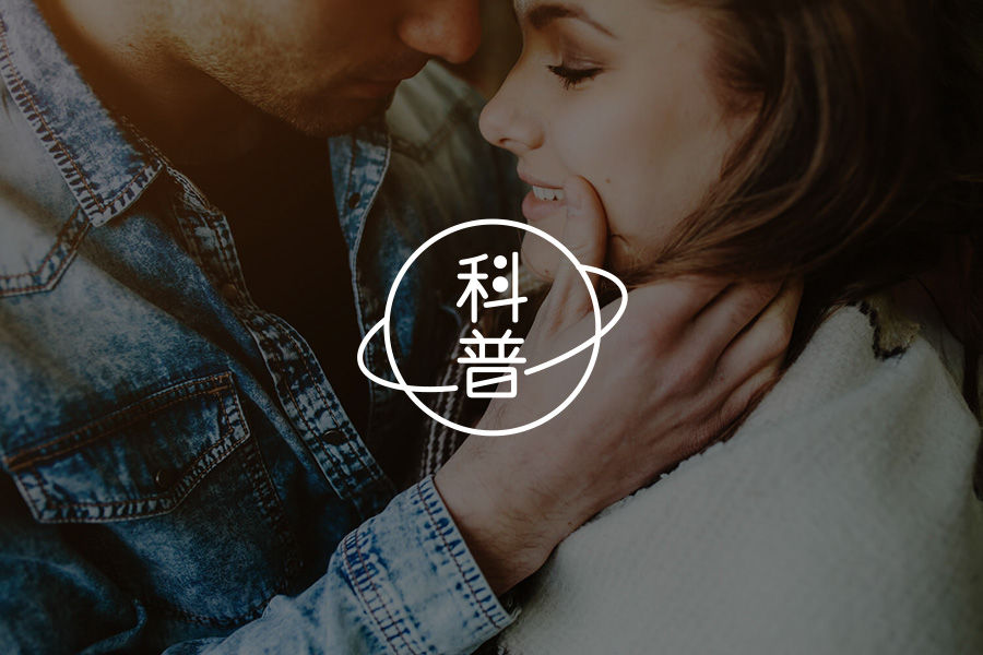 我和你妈掉河里你先救谁?哪个答案都不靠谱丨3分钟-心理学文章-壹心理 我和你妈掉河里你先救谁?哪个答案都不靠谱丨3分钟-心理学文章-壹心理