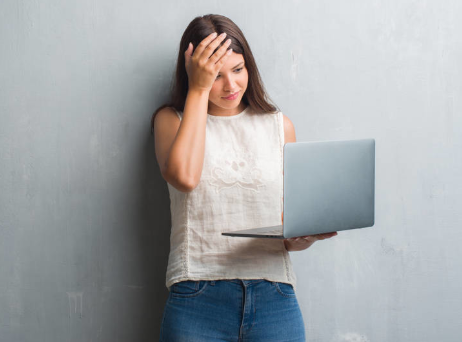 焦虑是对亲人或自己生命安全,前途命运等的过度担心而产生的一种烦躁