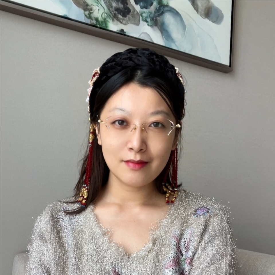 萧薇（殷小溦）